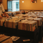 Feira de vinil no Ahú mistura discos raros e Copa do Mundo